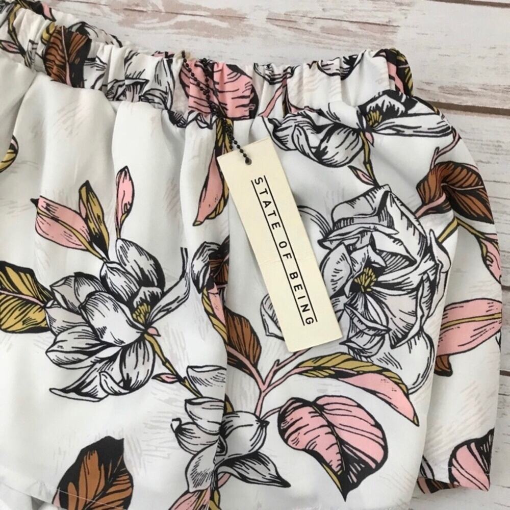 Neiman Marcus NWT Spring Floral Shorts Hot Pants by State of Being - Picture 4 of 6